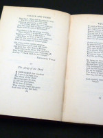 Valour & Vision, Poems of the War 1914–18